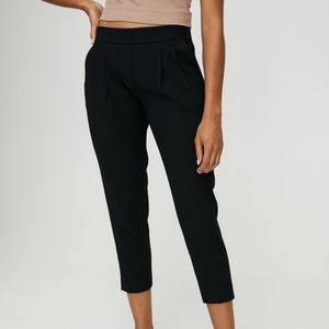 Aritzia Babaton Cohen Pull On Pant
